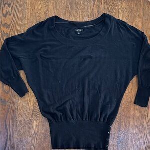 Apt. 9 Women's Black Batwing Sweater, fitted detail at waist, crew neckline